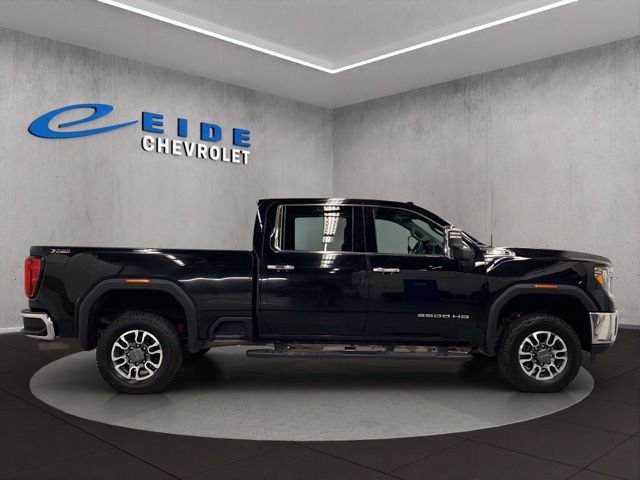 Used 2022 GMC Sierra 3500 SLT w/ SLT Preferred Package AWD/4WD image 16