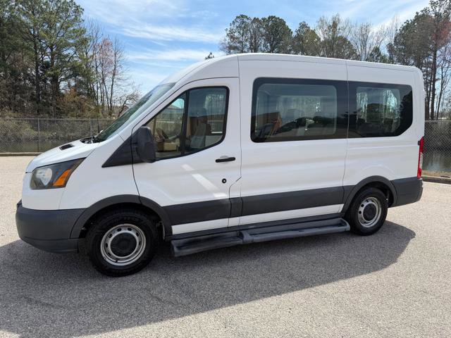 Used 2017 Ford Transit 150 XL image 9