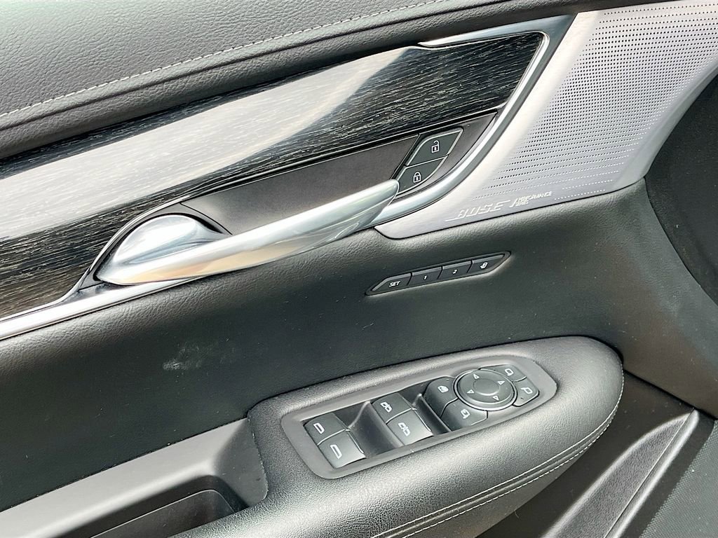 Used 2021 Cadillac XT5 Premium Luxury image 12