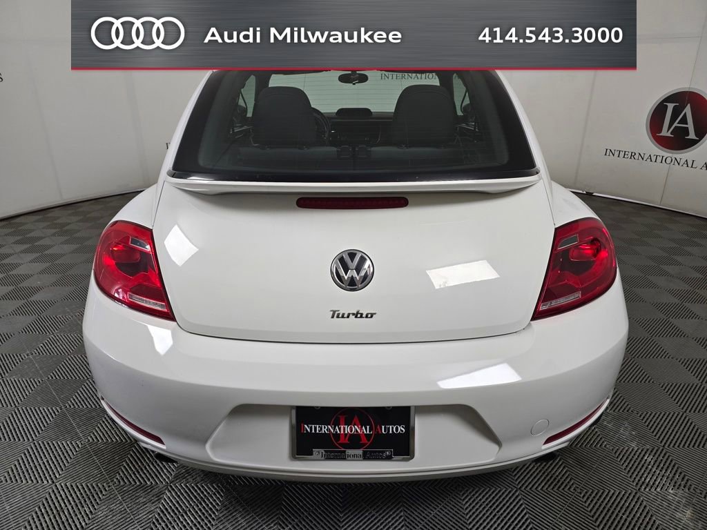 Used 2013 Volkswagen Beetle 2.0T FWD image 8