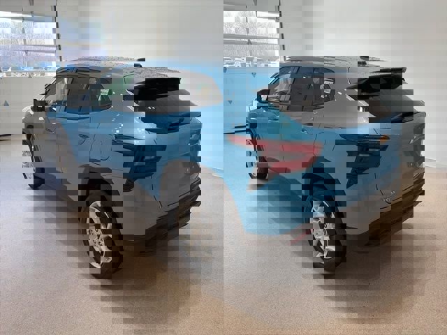 New 2026 Chevrolet Trax LS w/ LS Convenience Package image 4