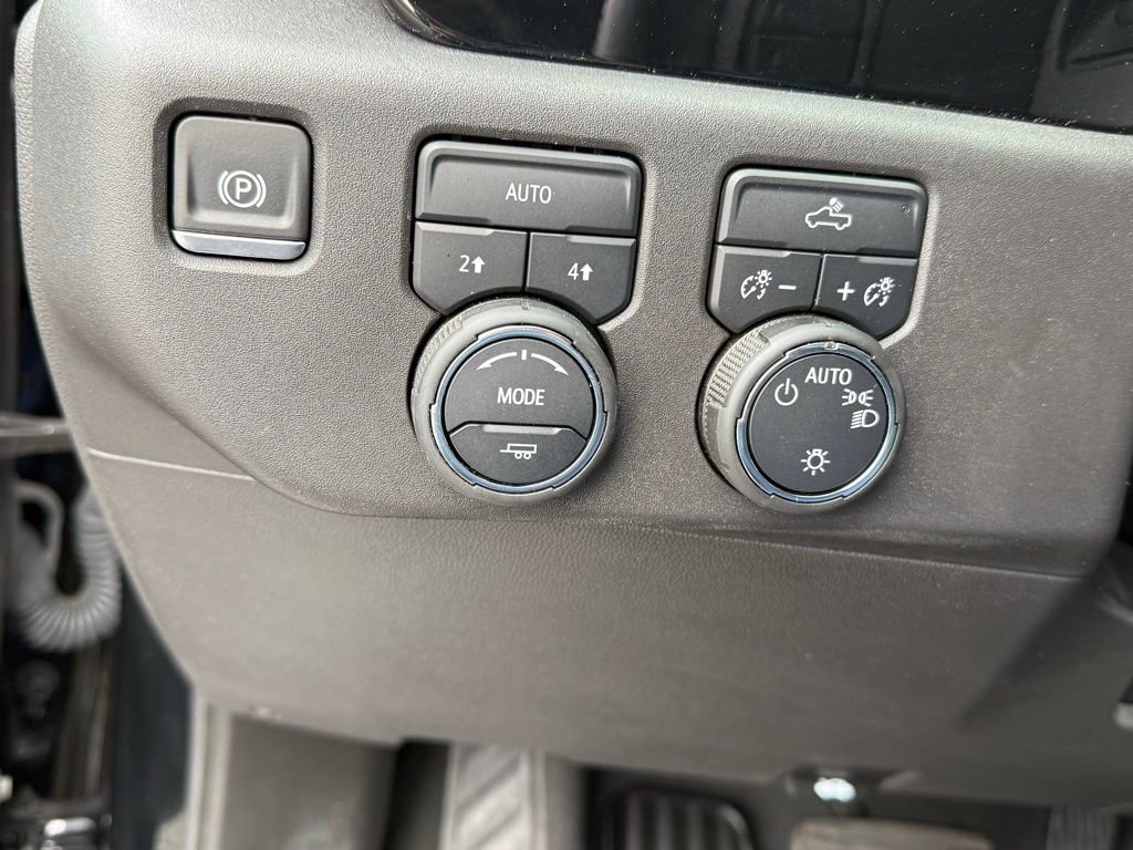 Used 2024 Chevrolet Silverado 1500 LT image 20