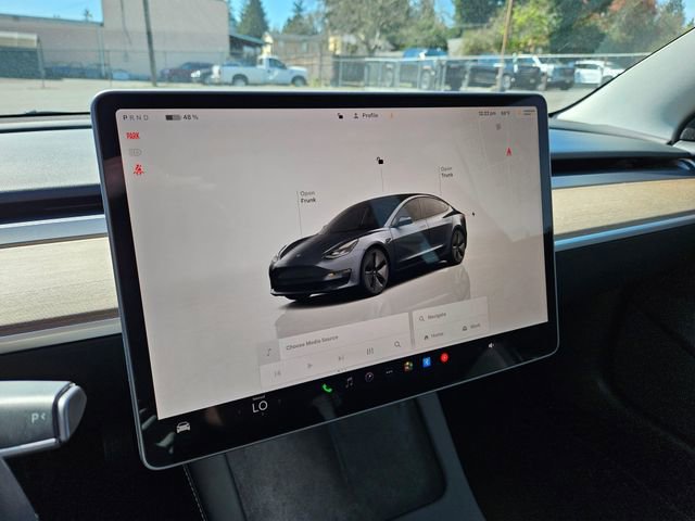 Used 2023 Tesla Model 3 Standard Range image 31