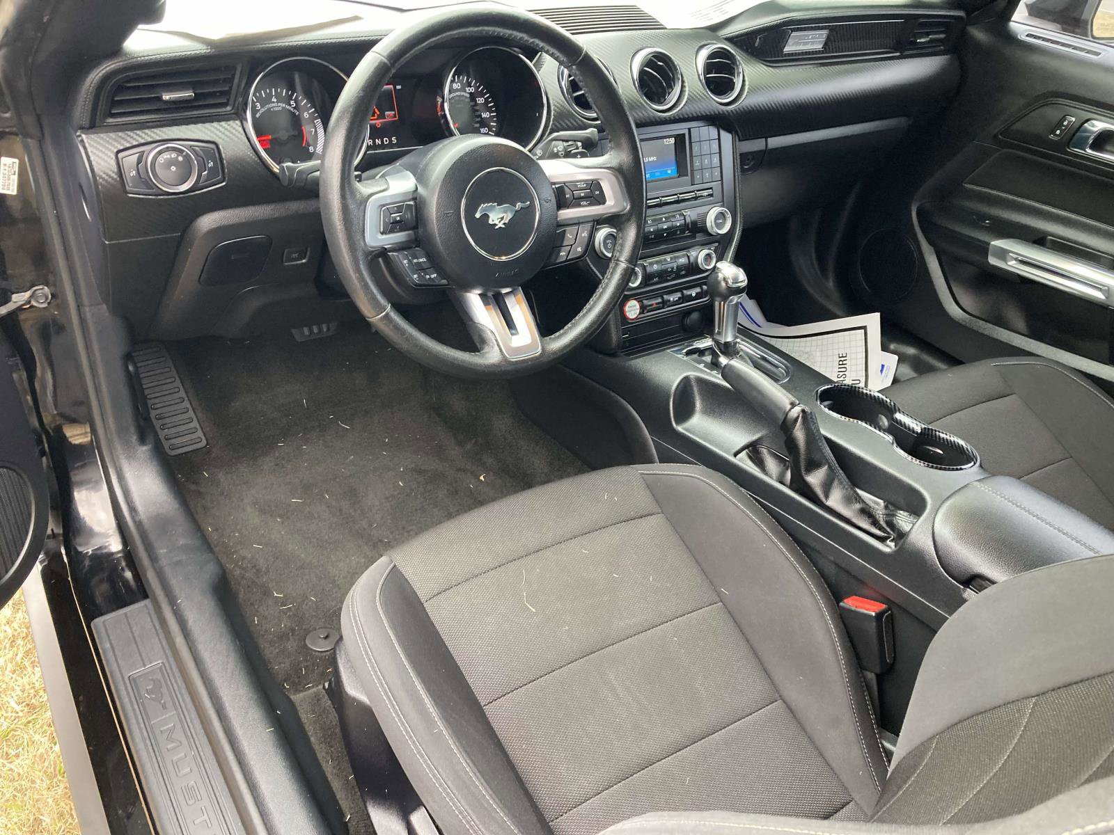 Used 2015 Ford Mustang Coupe image 15