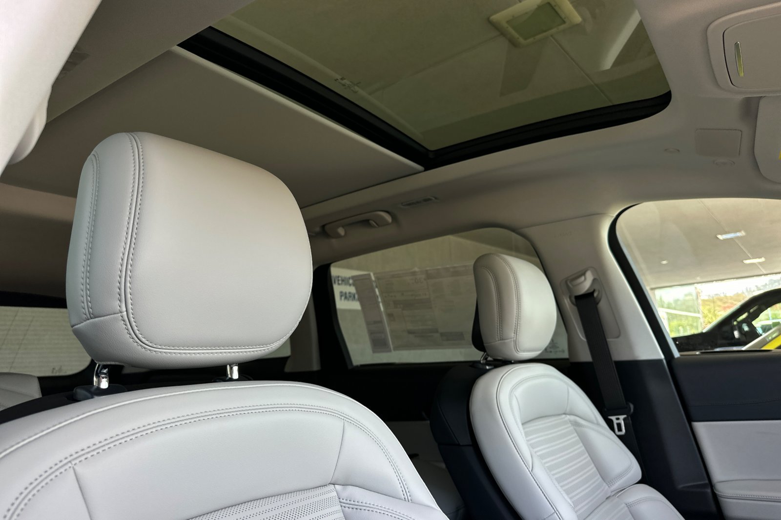New 2026 Lincoln Nautilus Reserve AWD/4WD image 16