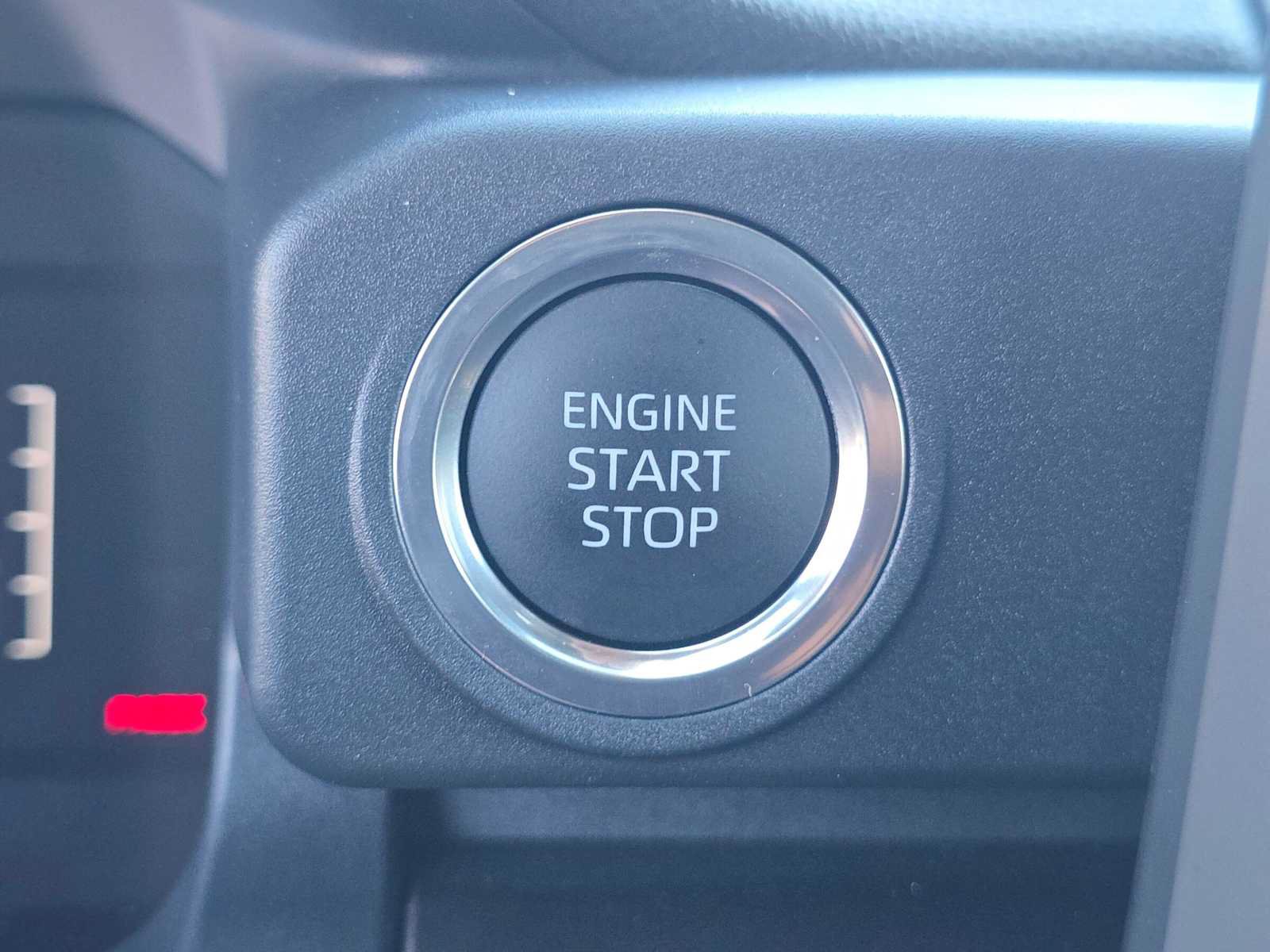 Certified 2026 Toyota 4Runner SR5 RWD image 30