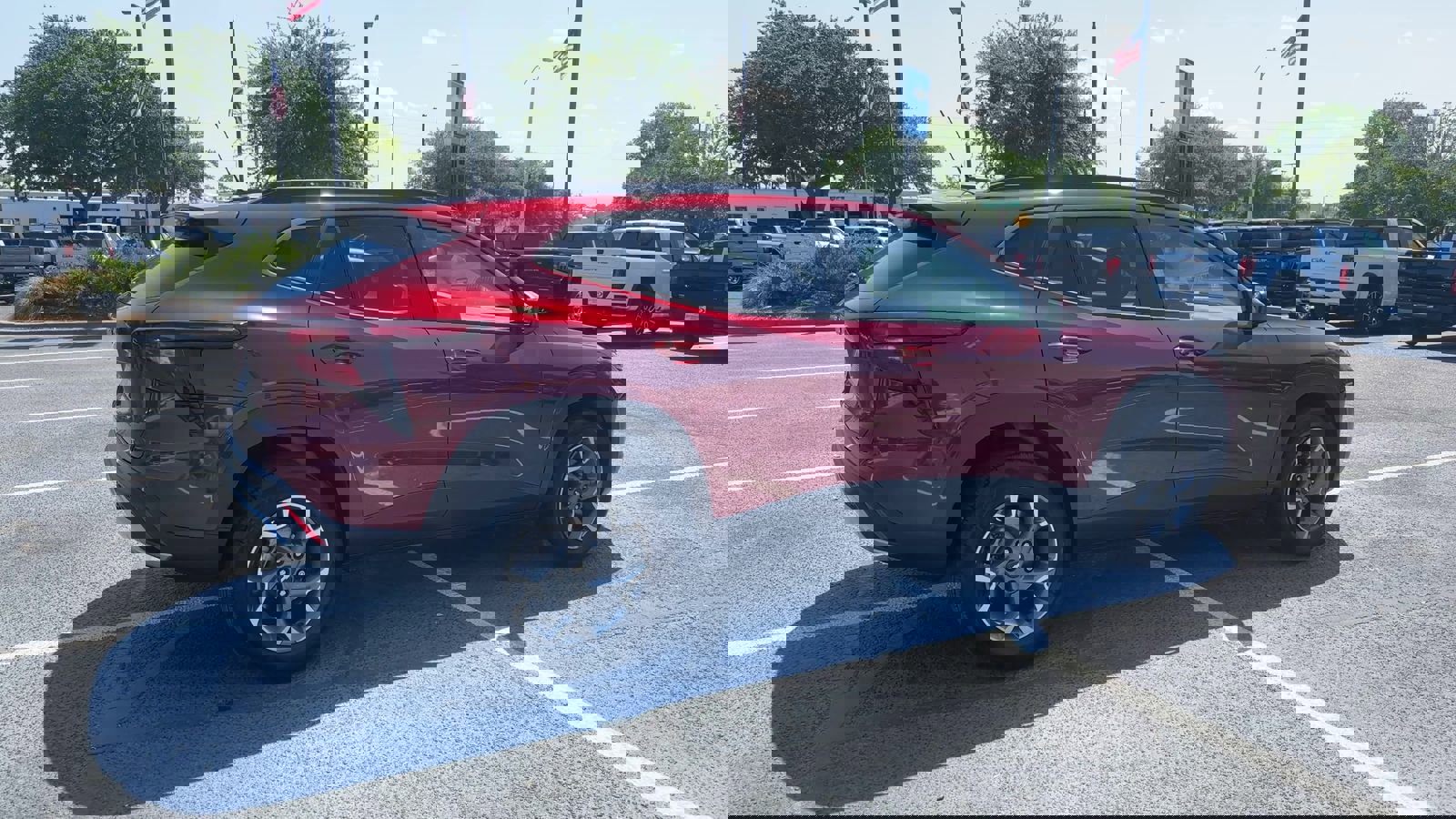 Used 2024 Chevrolet Trax LT w/ Driver Confidence Package image 9