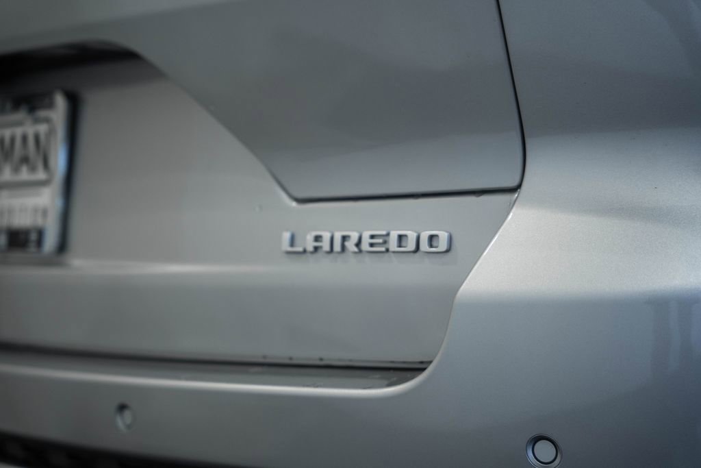 New 2026 Jeep Grand Cherokee Laredo X AWD/4WD image 8