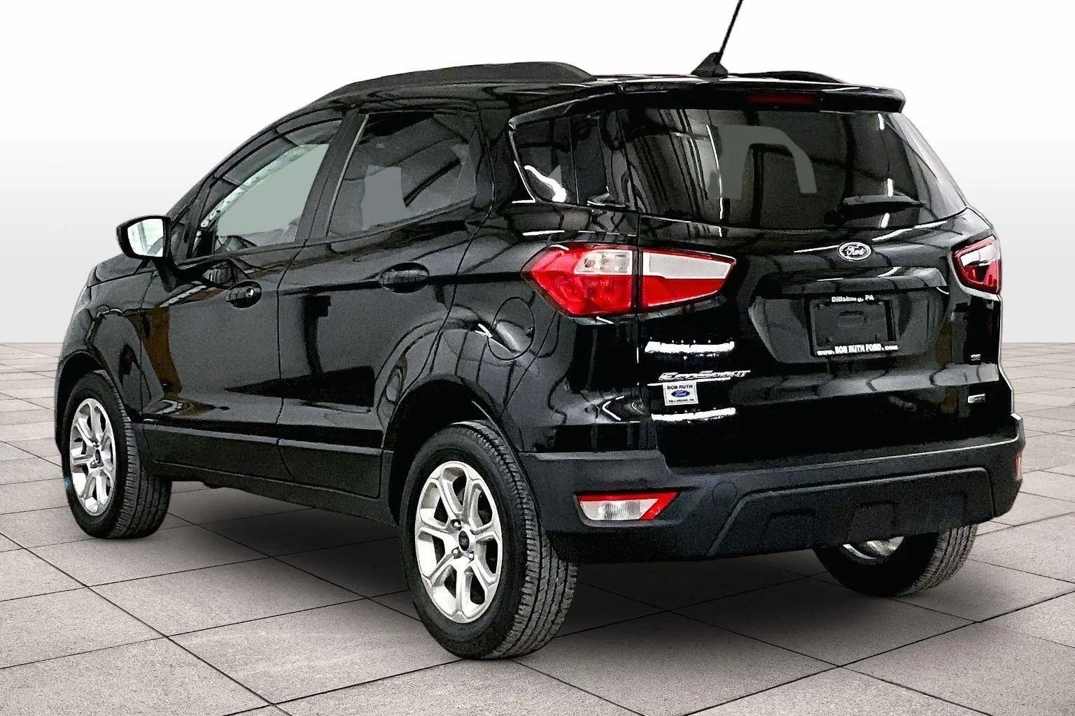 Used 2019 Ford EcoSport SE w/ SE Convenience Package image 10