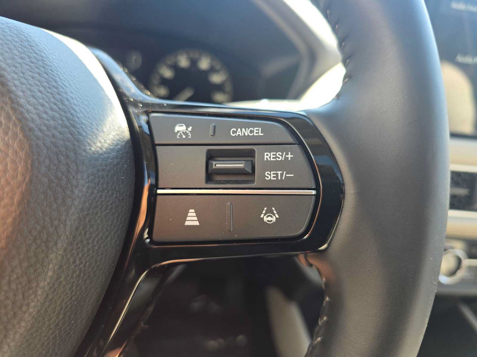 Used 2027 Honda HR-V EX-L image 33