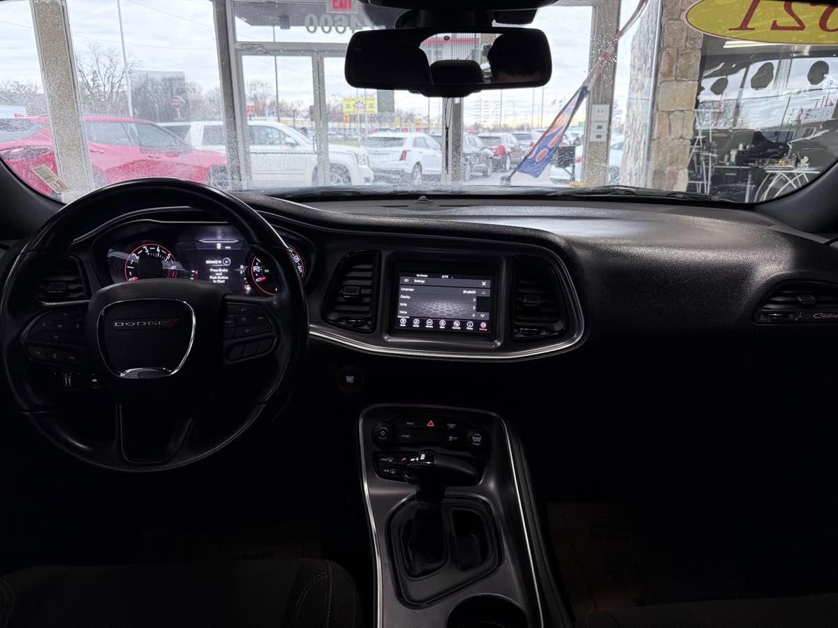 Used 2021 Dodge Challenger SXT w/ Blacktop Package image 39