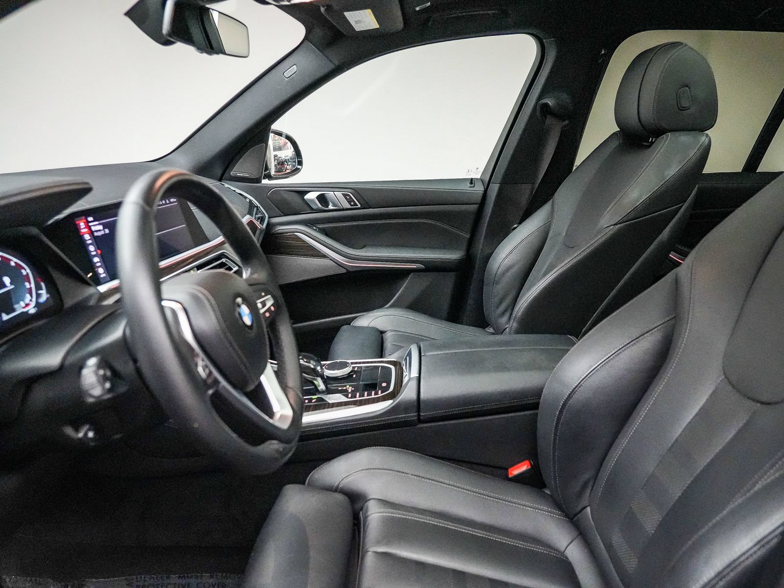 Used 2021 BMW X5 sDrive40i w/ Premium Package RWD image 19