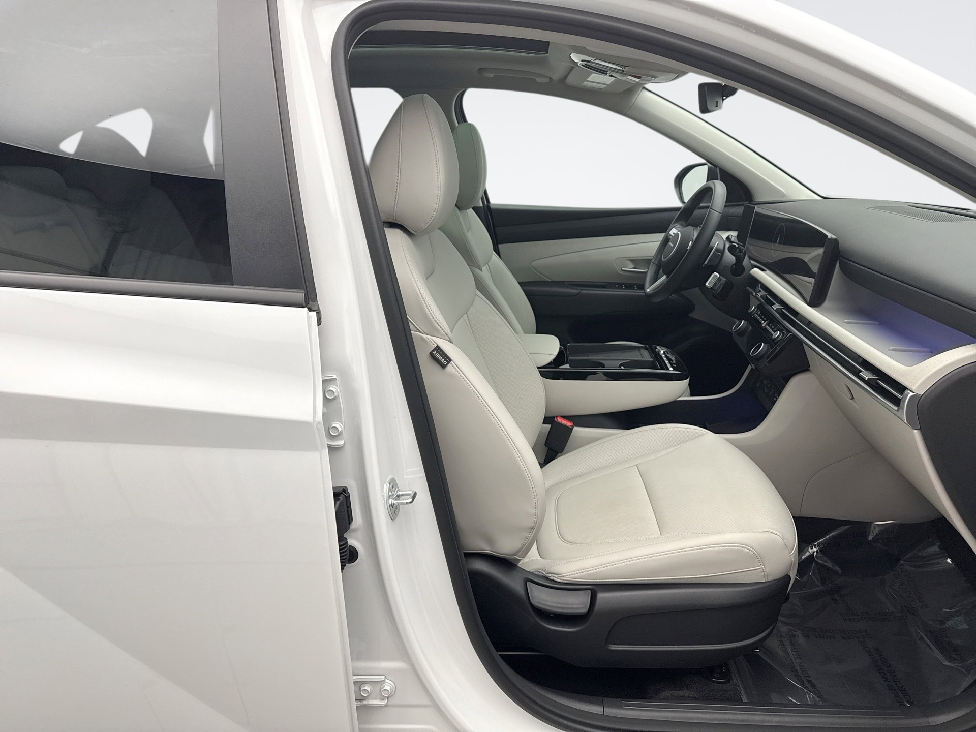 Used 2025 Hyundai Tucson SEL image 18