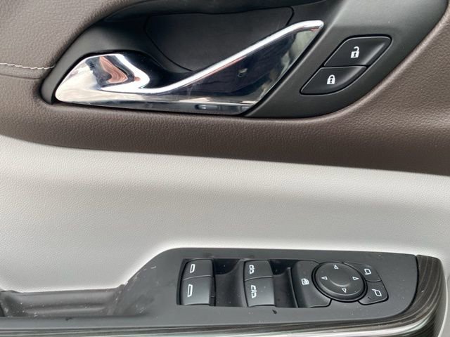 Used 2023 GMC Acadia SLT w/ Trailering Package image 15