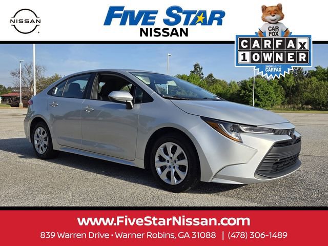 Used 2023 Toyota Corolla LE image 1