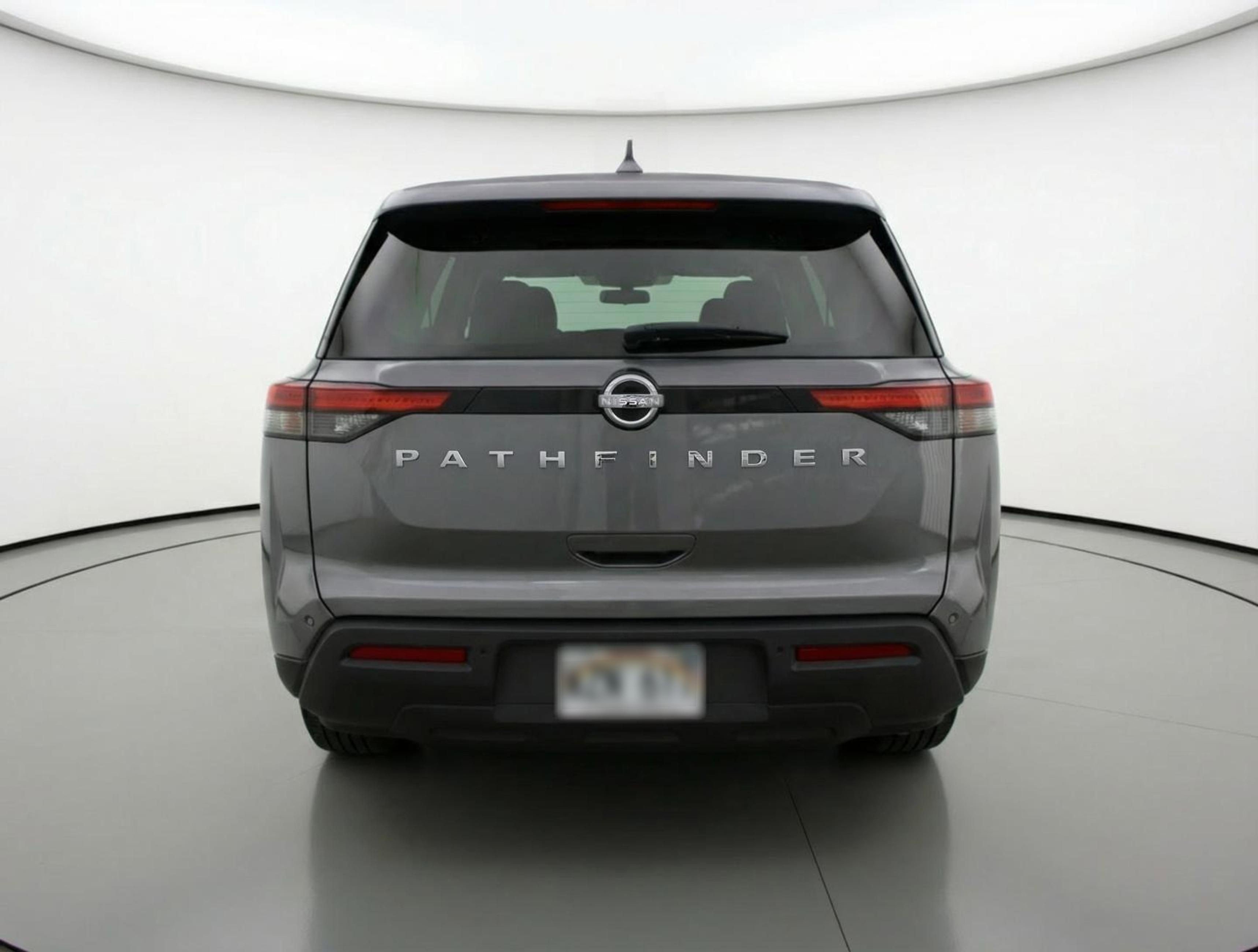 Used 2024 Nissan Pathfinder S FWD image 7