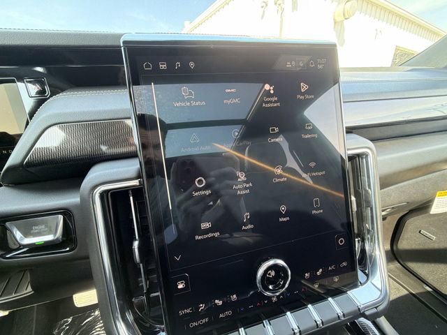 New 2026 GMC Yukon XL Elevation w/ Elevation Premium Package AWD/4WD image 12