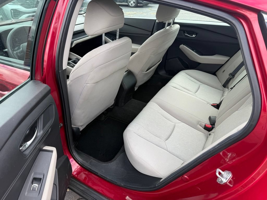 Used 2023 Honda Accord EX image 6