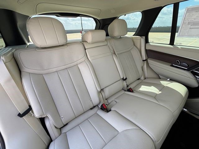 New 2026 Land Rover Range Rover SE AWD/4WD image 20