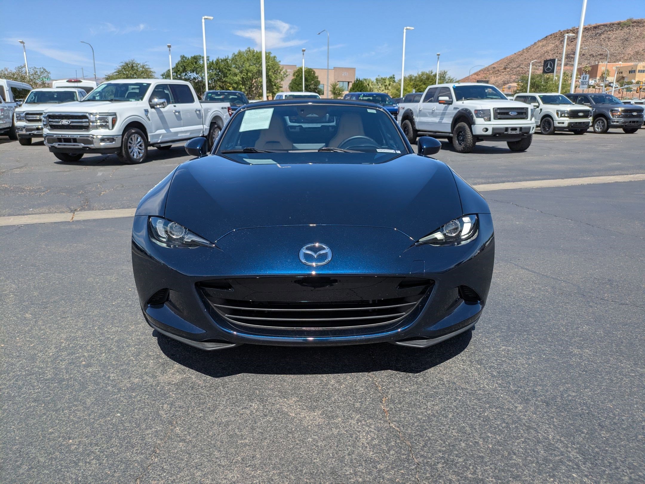 Used 2025 MAZDA MX-5 Miata Grand Touring RWD image 9