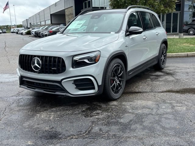 New 2026 Mercedes-Benz GLB 35 AMG 4MATIC image 4