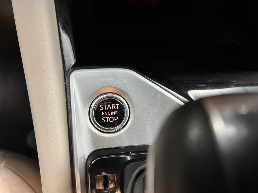 Used 2024 Nissan Altima 2.5 SV AWD/4WD image 48