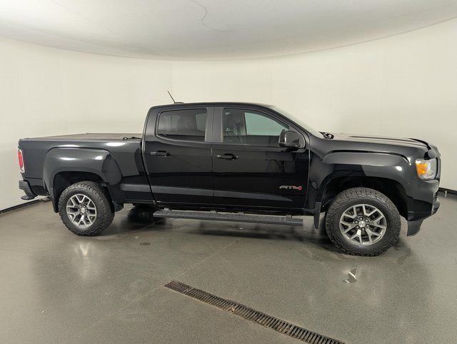 Used 2022 GMC Canyon AT4 image 8