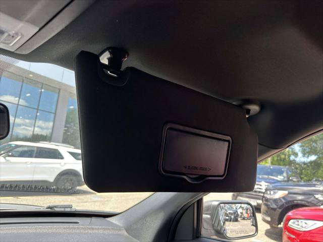 Used 2019 Ford Explorer XLT AWD/4WD image 35