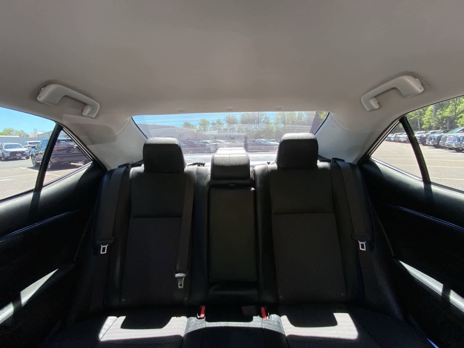 Used 2017 Toyota Corolla SE w/ Body Protection Package FWD image 27