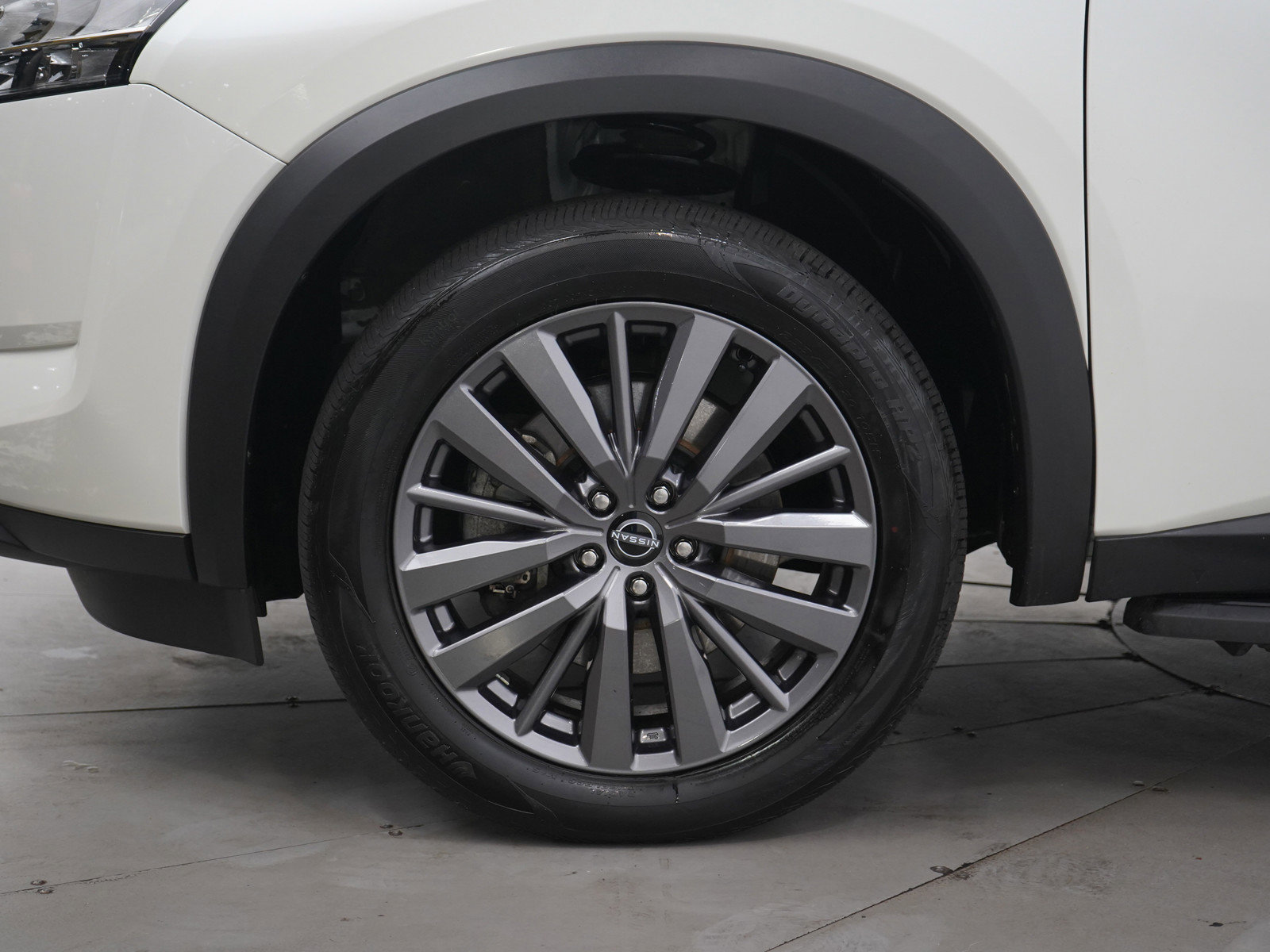 Used 2023 Nissan Pathfinder SL w/ SL Premium Package image 32