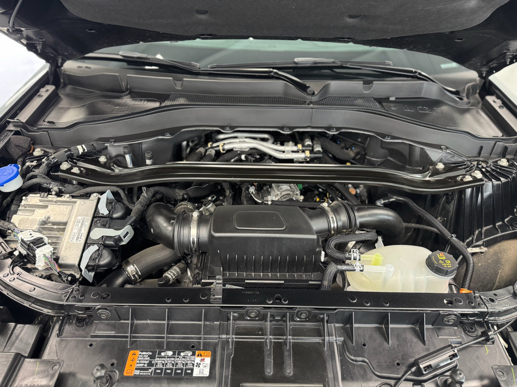 Used 2025 Ford Explorer ST AWD/4WD image 42