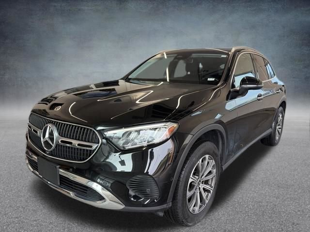 Used 2024 Mercedes-Benz GLC 300 image 12