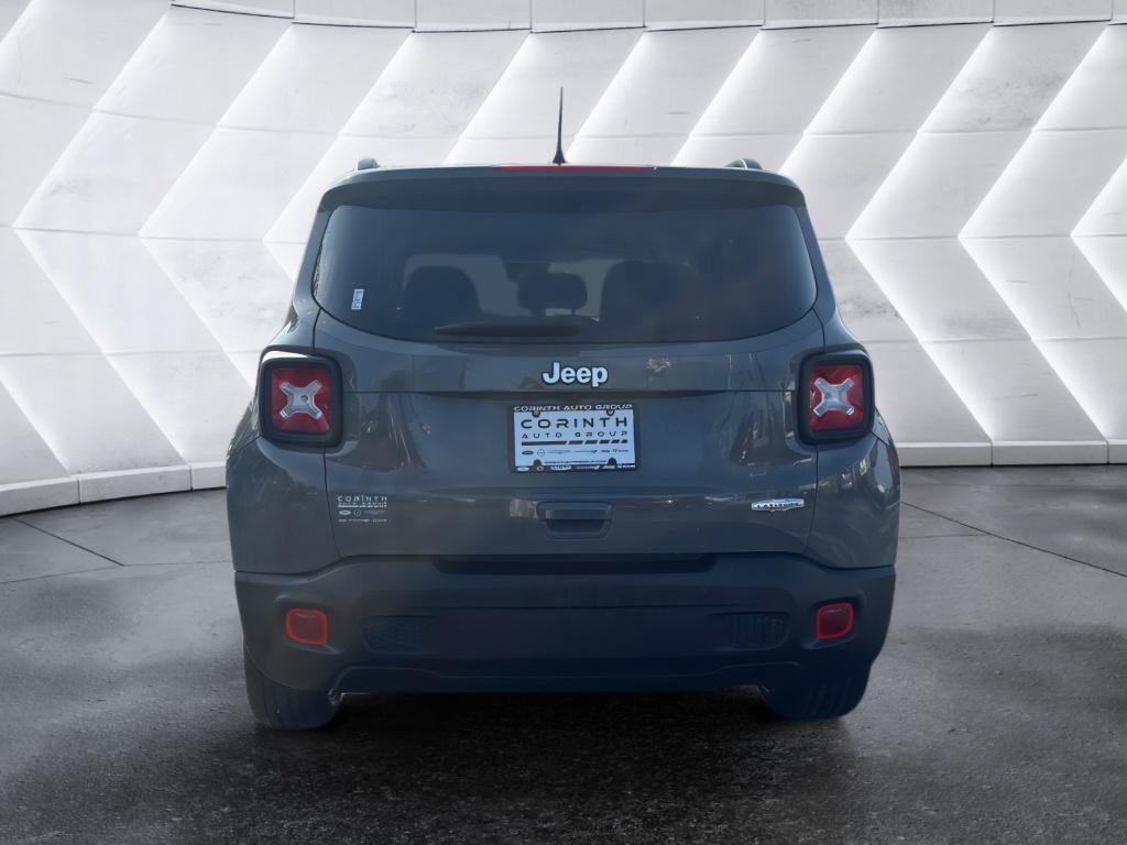 Used 2020 Jeep Renegade Latitude FWD image 6