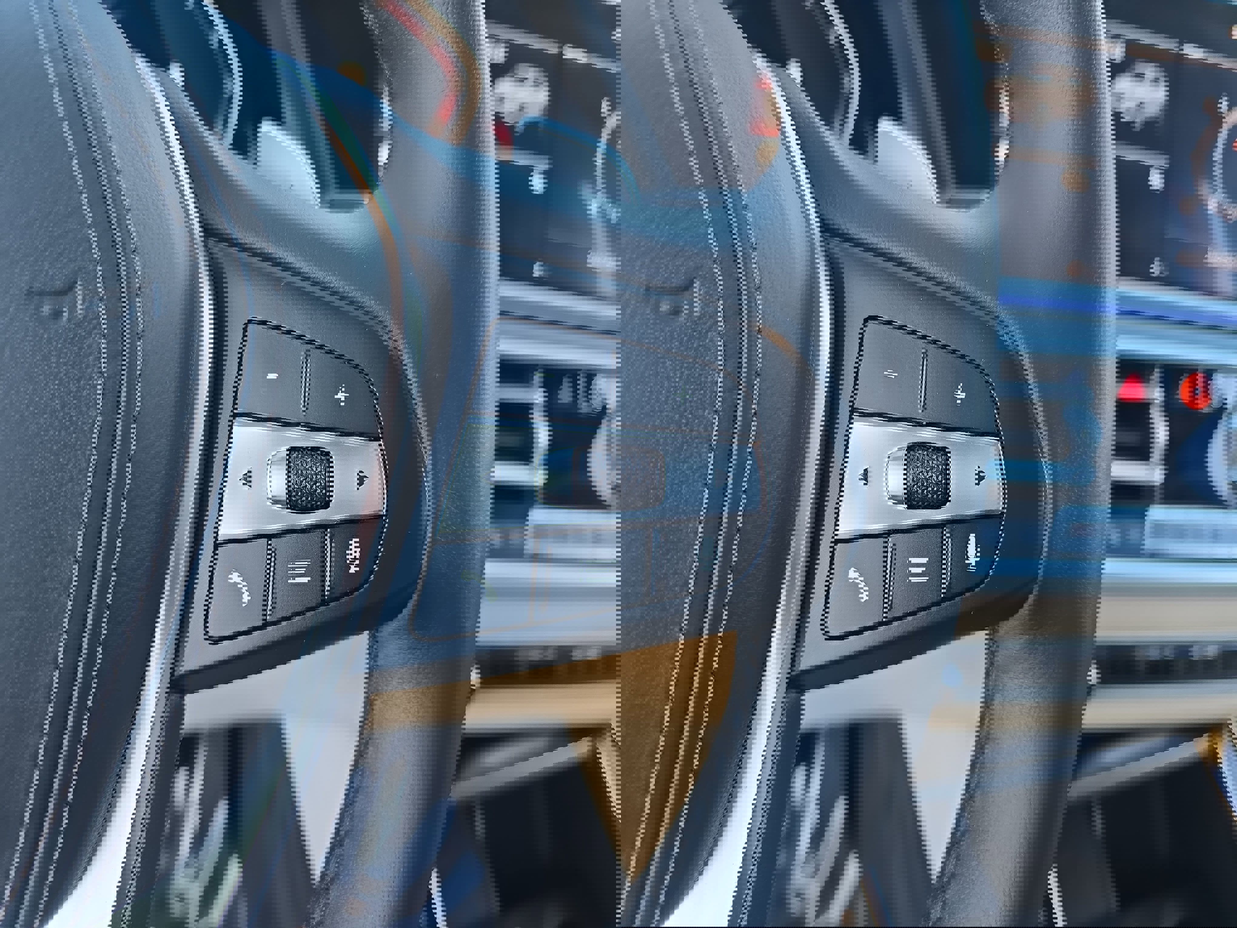 Used 2020 BMW X5 xDrive40i w/ Premium Package image 19