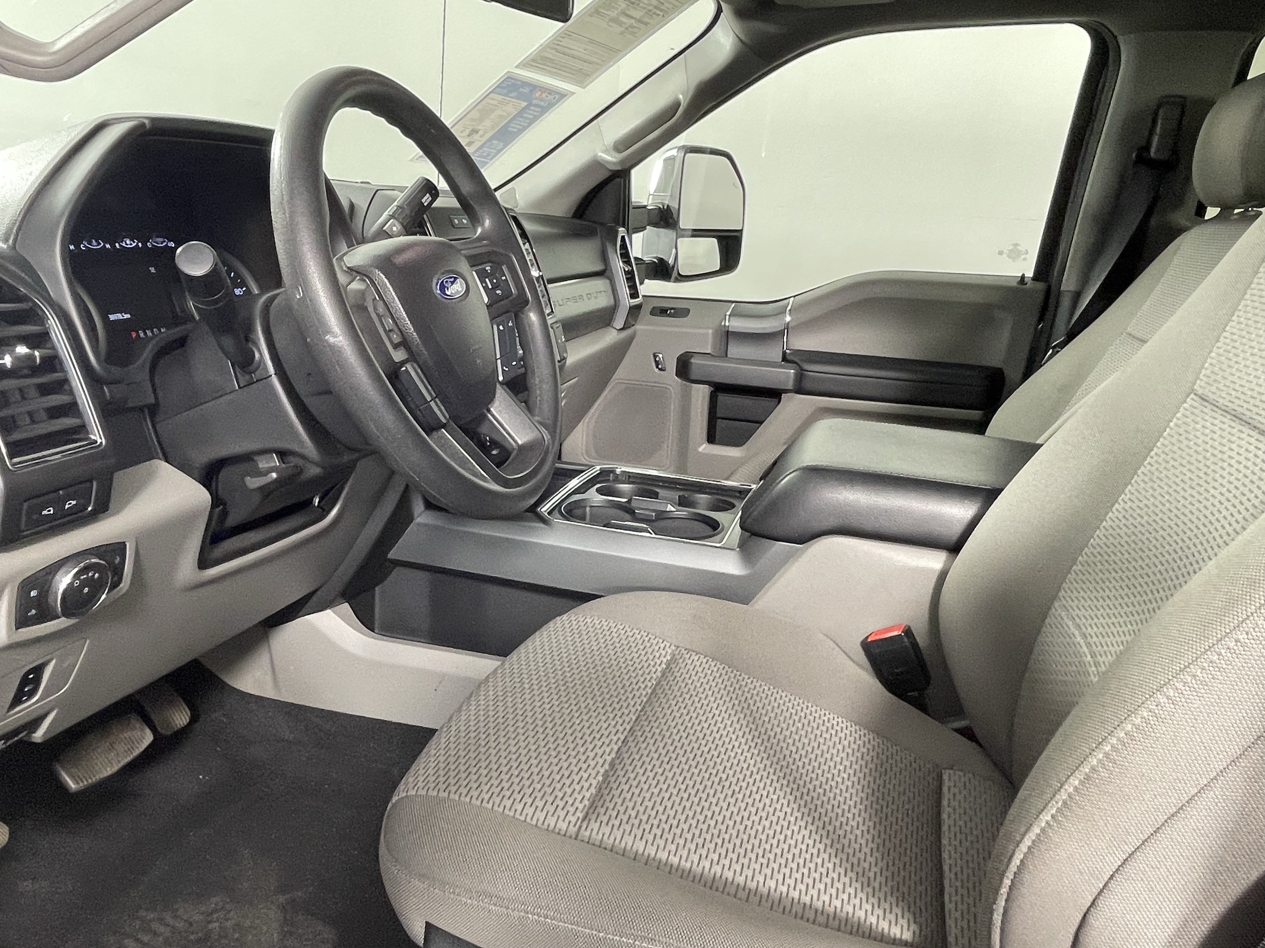 Certified 2021 Ford F350 XLT w/ XLT Premium Package AWD/4WD image 9
