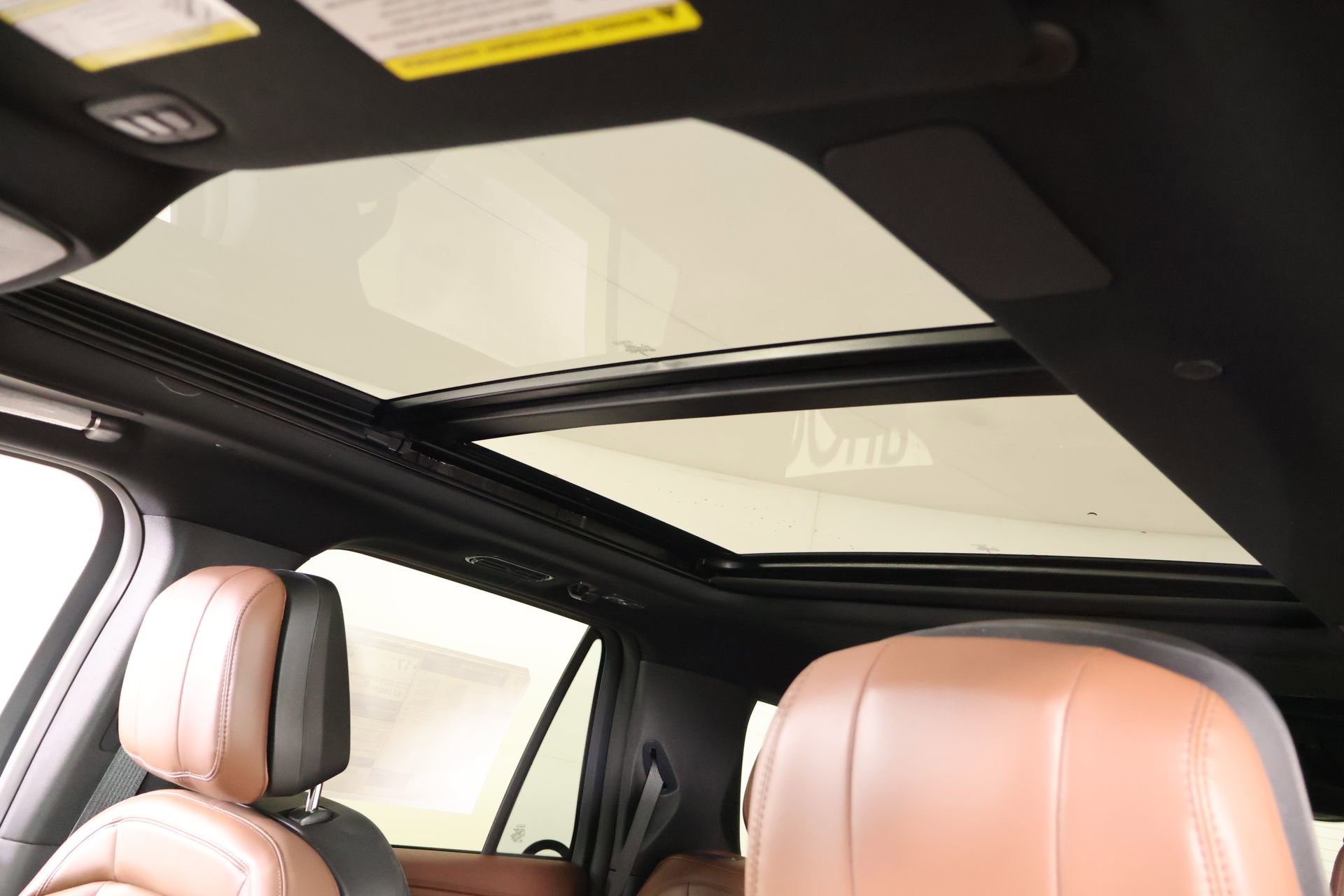 New 2026 Lincoln Navigator Reserve image 17