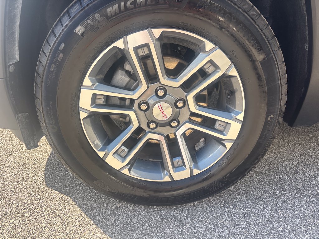 Used 2026 GMC Terrain Elevation FWD image 29