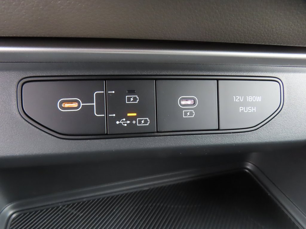 New 2026 Kia Carnival LXS image 13