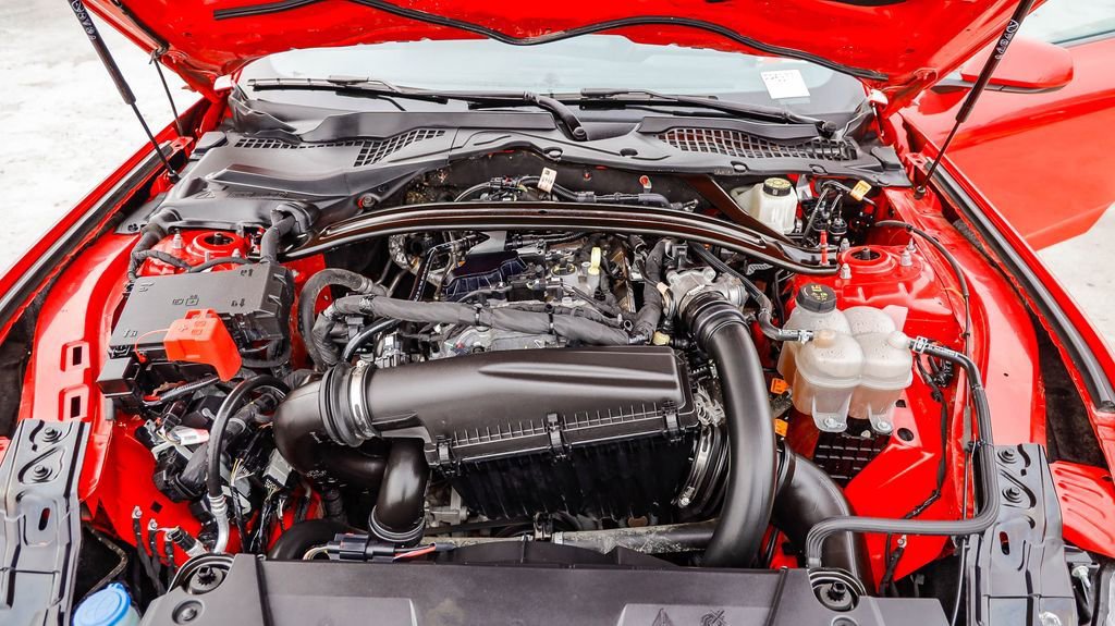 Used 2024 Ford Mustang EcoBoost image 32