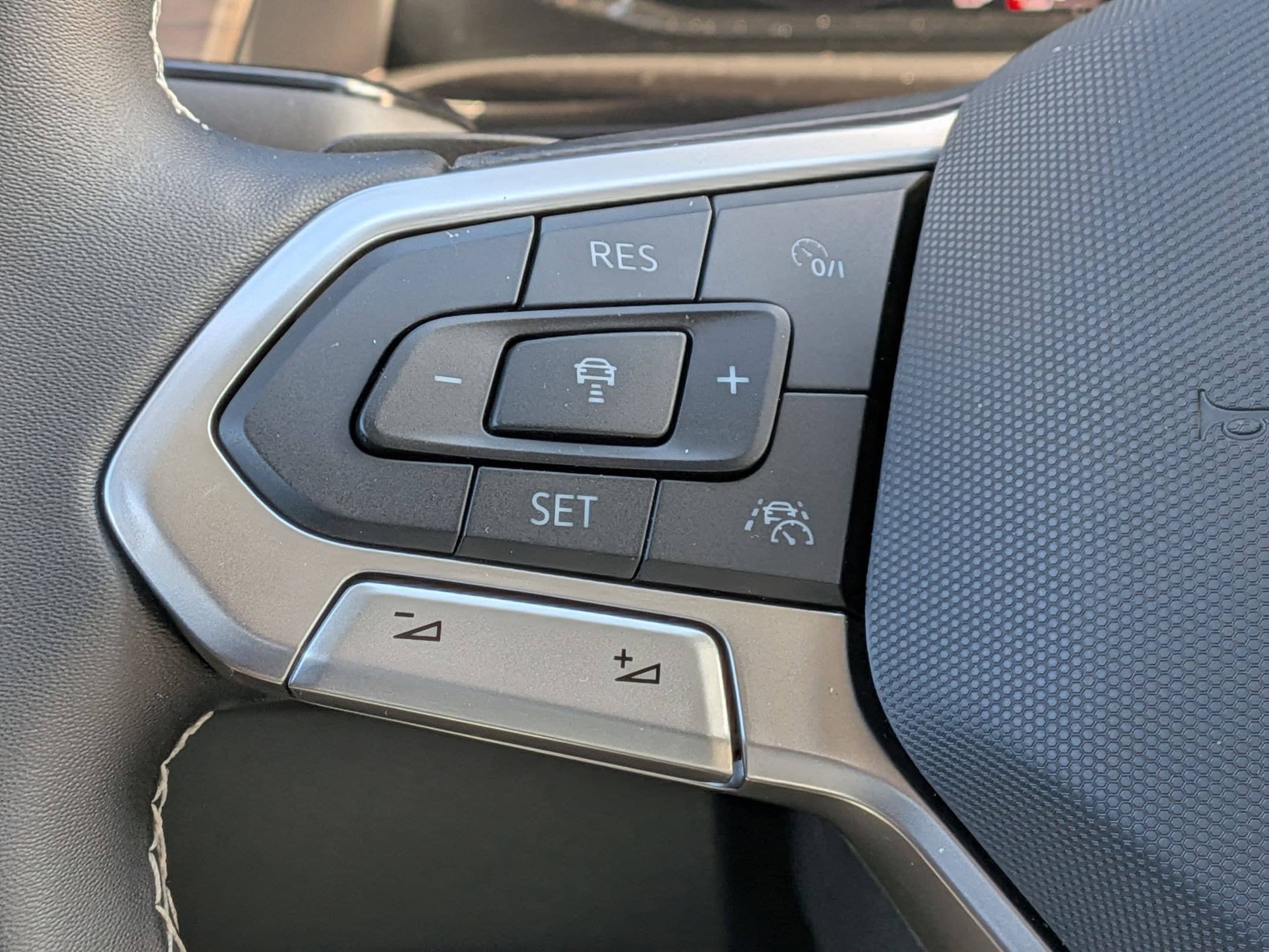New 2026 Volkswagen Atlas SE AWD/4WD image 18