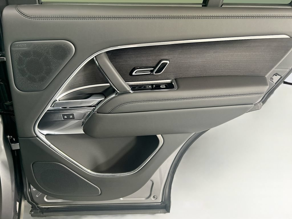 New 2026 Land Rover Range Rover SE AWD/4WD image 26