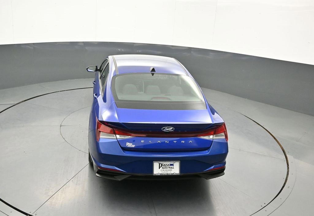 Certified 2023 Hyundai Elantra SEL image 38