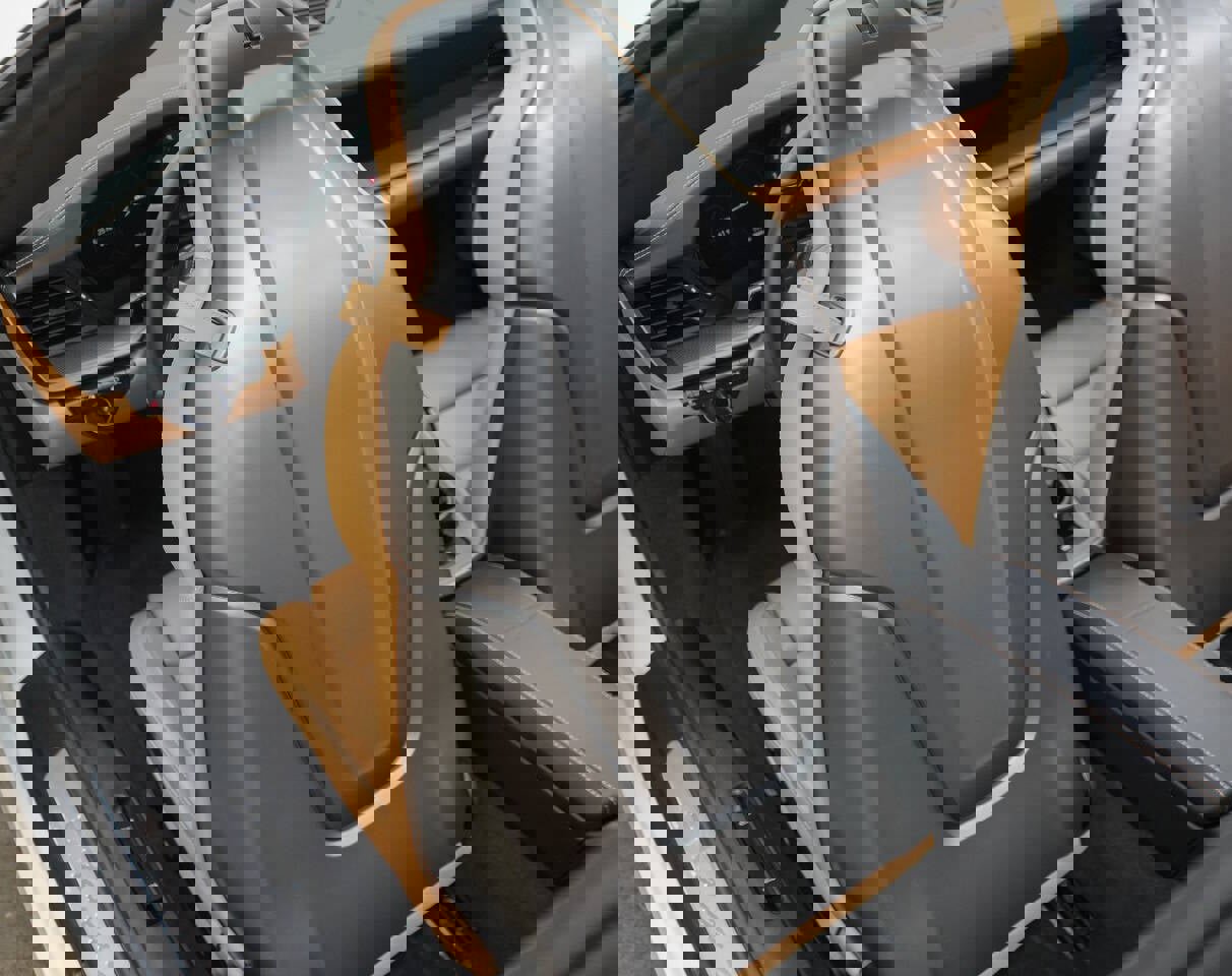 Used 2024 Porsche 911 Targa 4S w/ Premium Package image 87