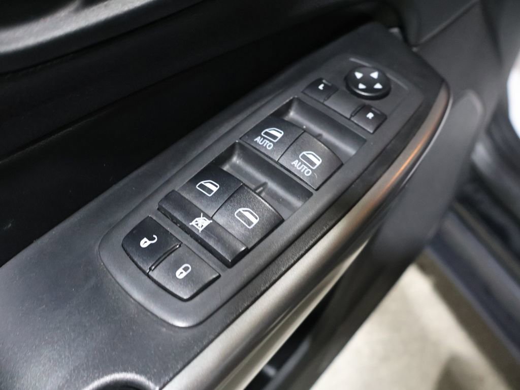 Used 2021 Jeep Cherokee Latitude Lux w/ Comfort/Convenience Group image 15