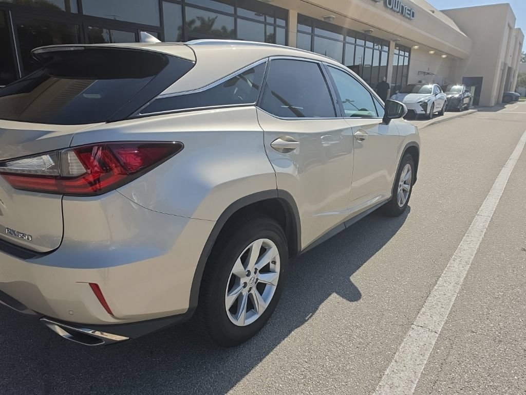 Used 2017 Lexus RX 350 AWD w/ Premium Package image 8