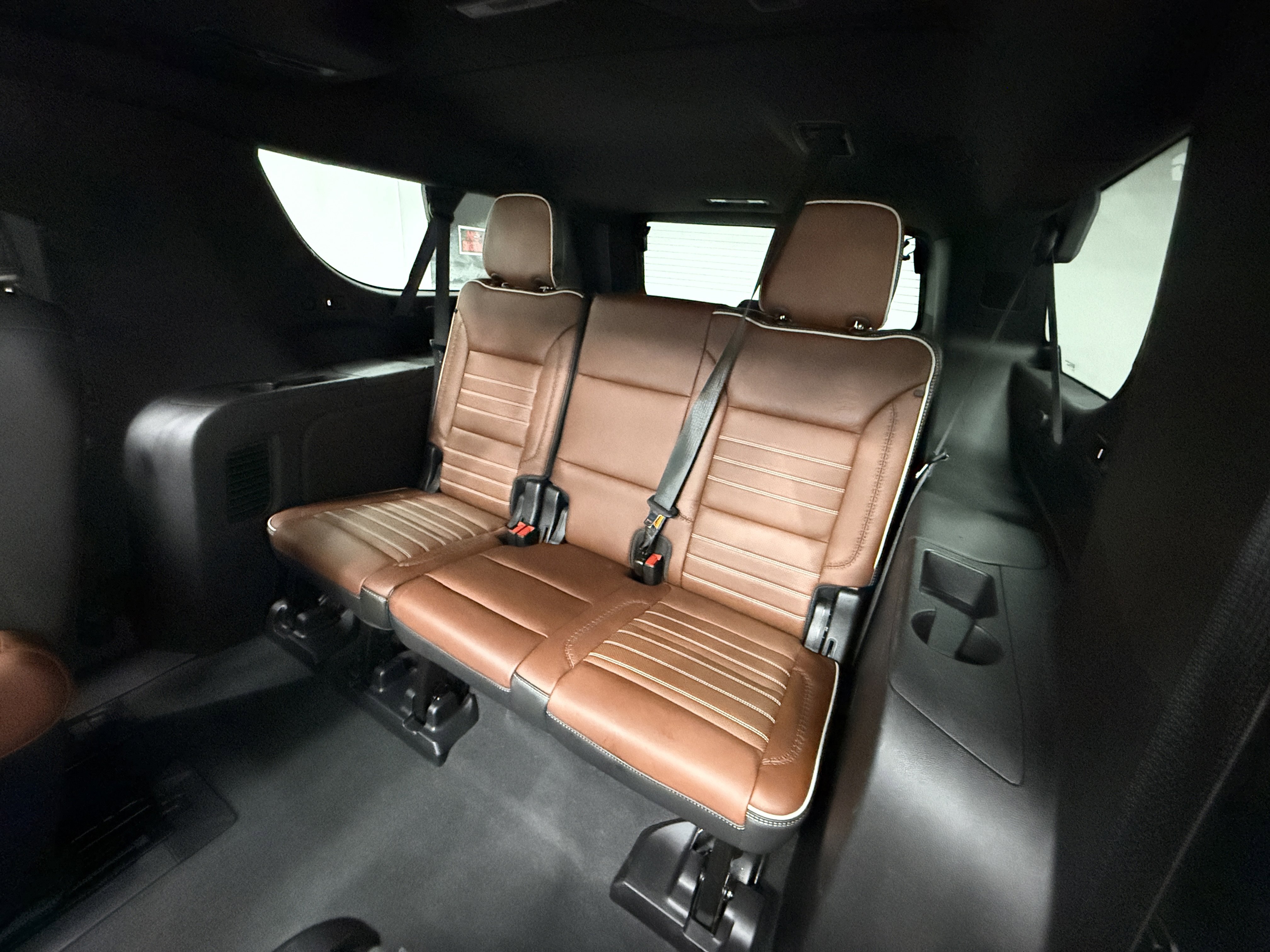 Used 2023 GMC Yukon XL Denali Ultimate image 29