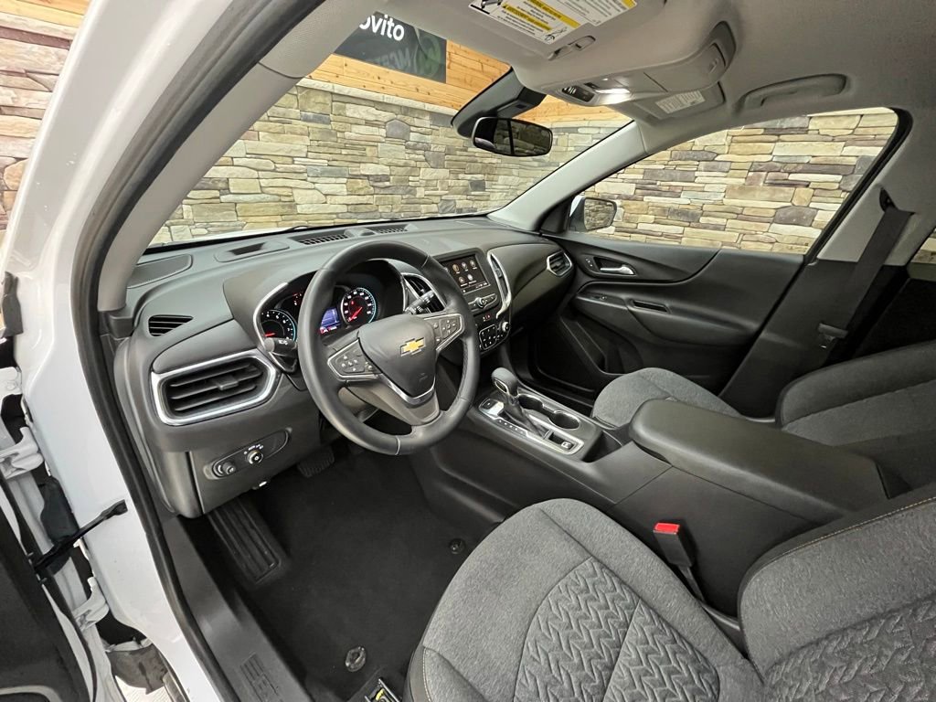 Used 2023 Chevrolet Equinox LT AWD/4WD image 29