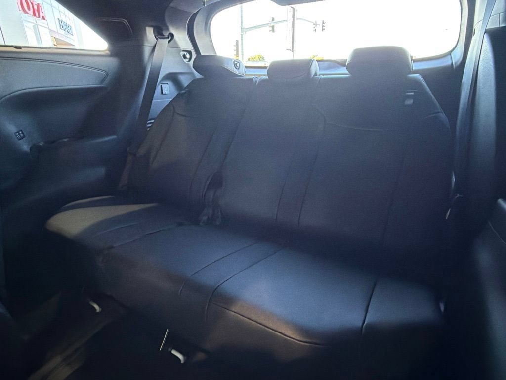 New 2026 Toyota Sienna XSE FWD image 31