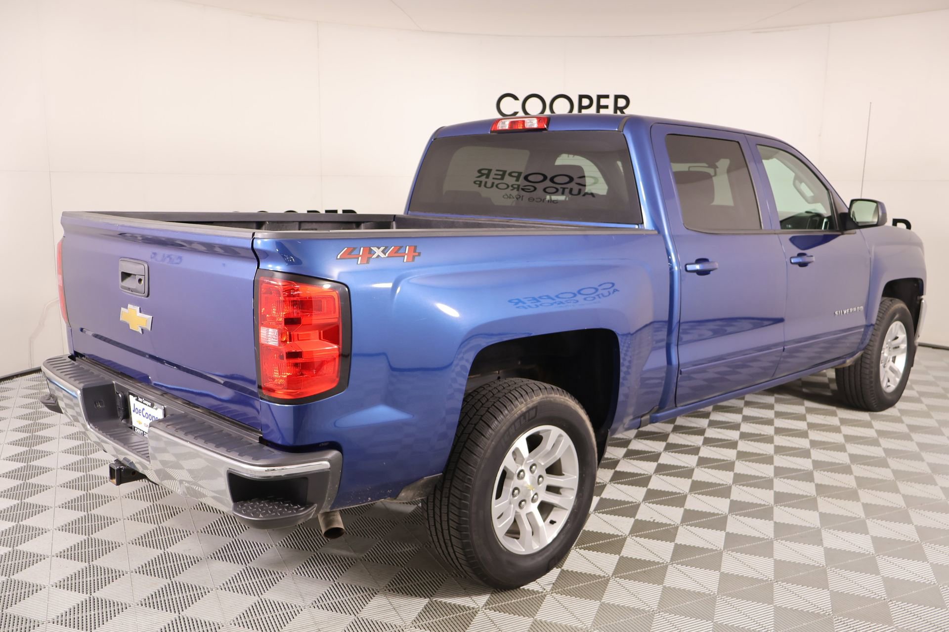 Used 2018 Chevrolet Silverado 1500 LT w/ All Star Edition image 19