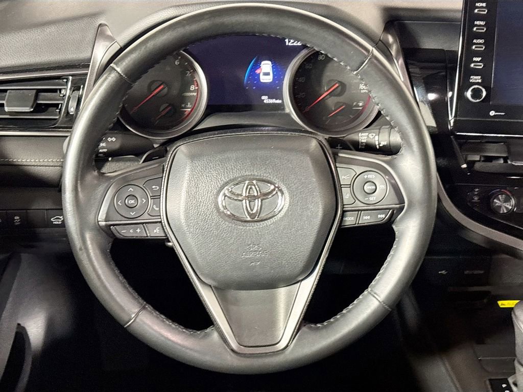 Used 2024 Toyota Camry XSE FWD image 13